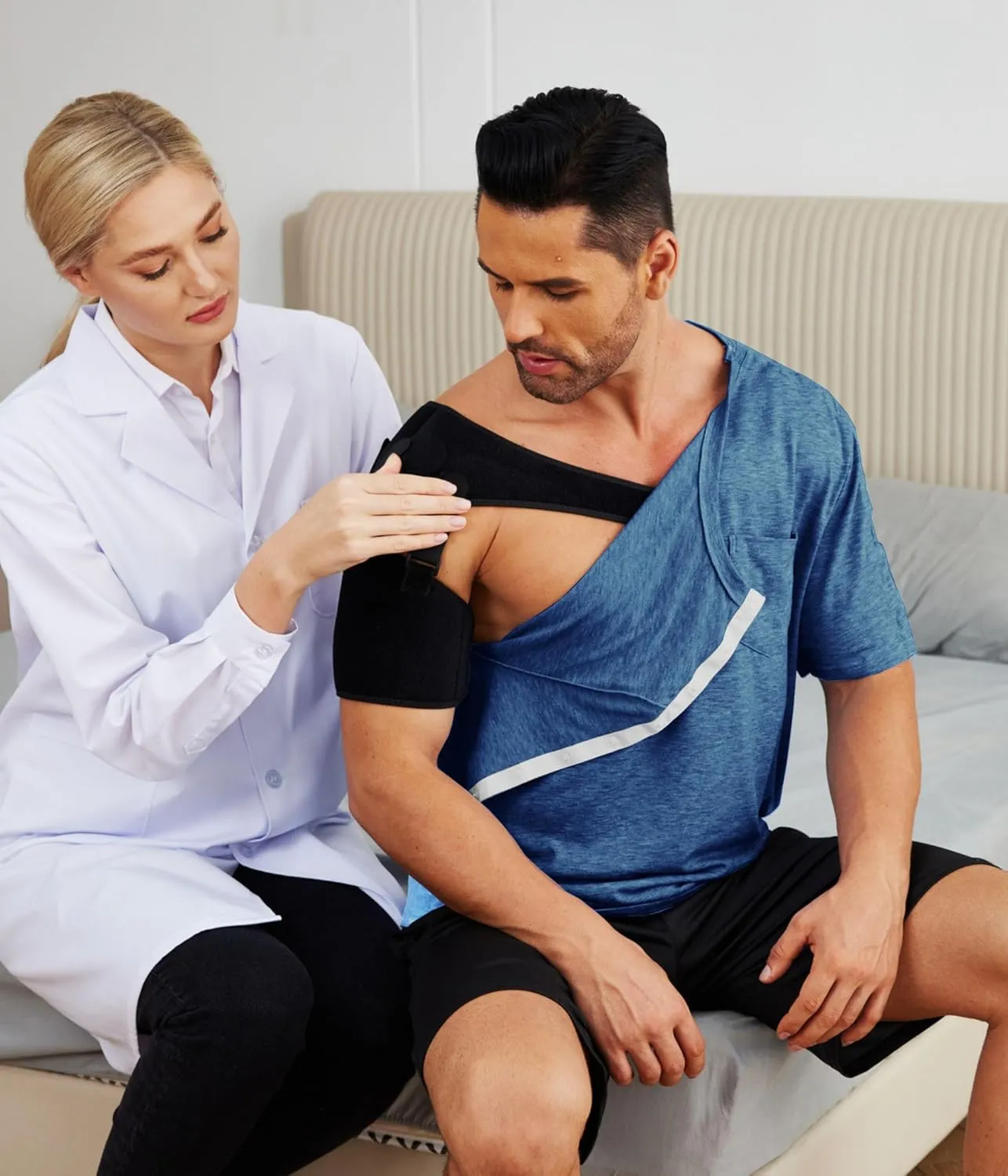 Deyeek Men's Post Shoulder Surgery Shirts Recovery Tear Away Short Sleeve Full Open Side Snap Adaptive Chemo Clothing