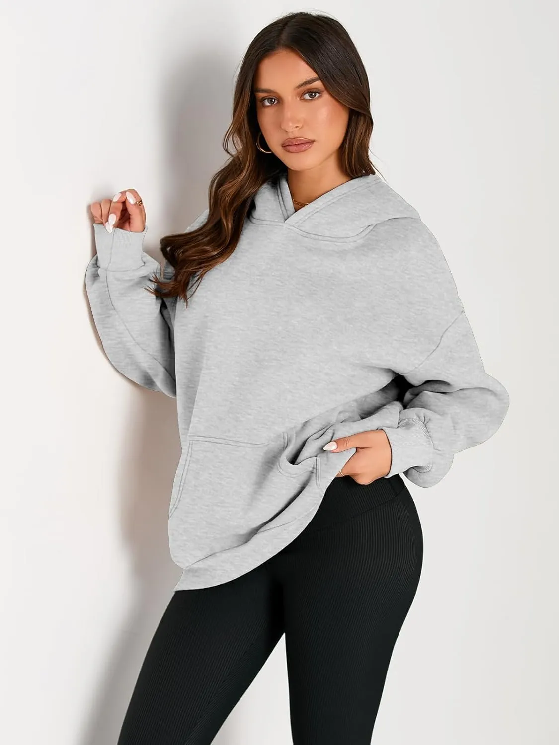 EFAN Womens Hoodies Oversized Sweatshirts Pullover Fleece Sweaters Long Sleeve Winter Fall Outfits Fashion Y2k Clothes