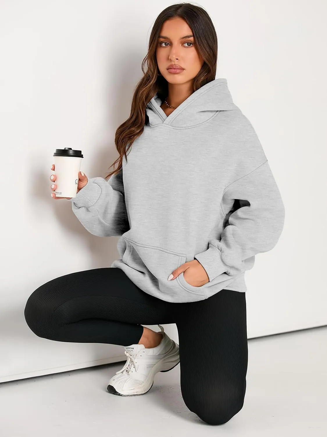 EFAN Womens Hoodies Oversized Sweatshirts Pullover Fleece Sweaters Long Sleeve Winter Fall Outfits Fashion Y2k Clothes